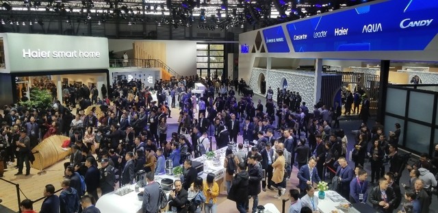 AWE2020 黄金十年再踏征程，以科技“智竞”未来——小管家电器的智能新征程